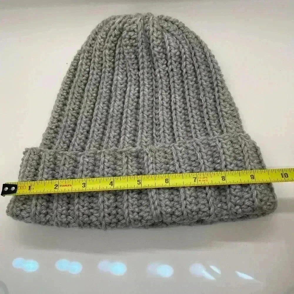 Grey Handmade Beanie - Picture 4 of 4